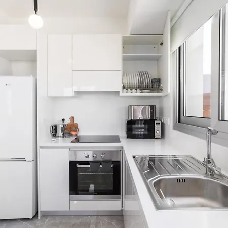 Lavra Residences Viii * לימסול